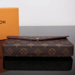 Louis Vuitton Felicie Pochette M61276 Brown